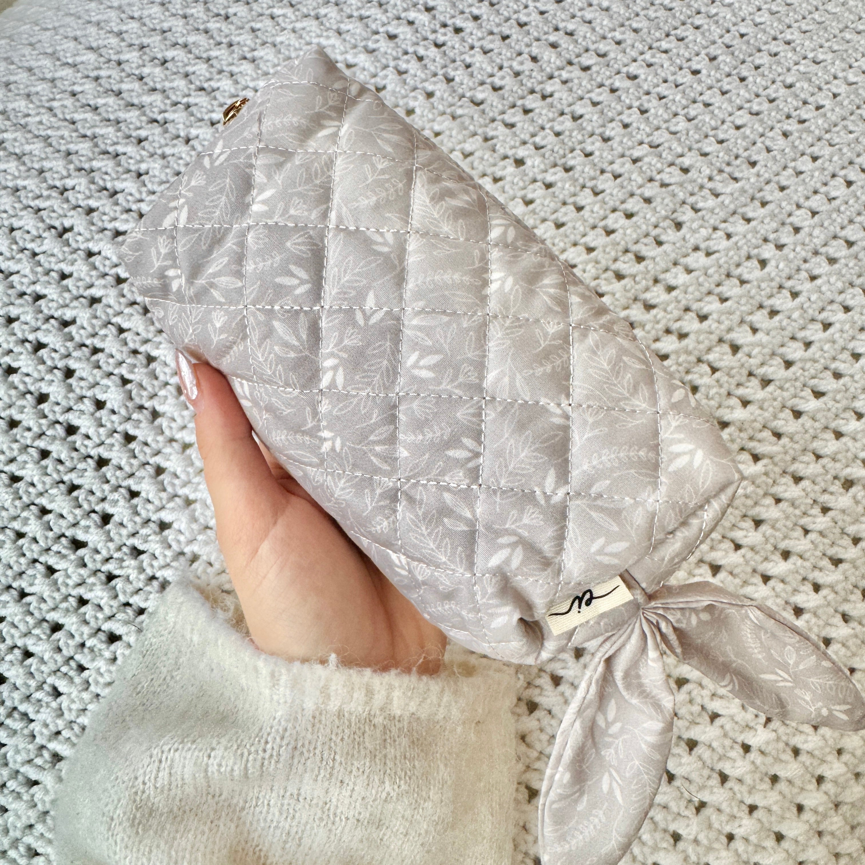 Image of Trousse (Line Art)