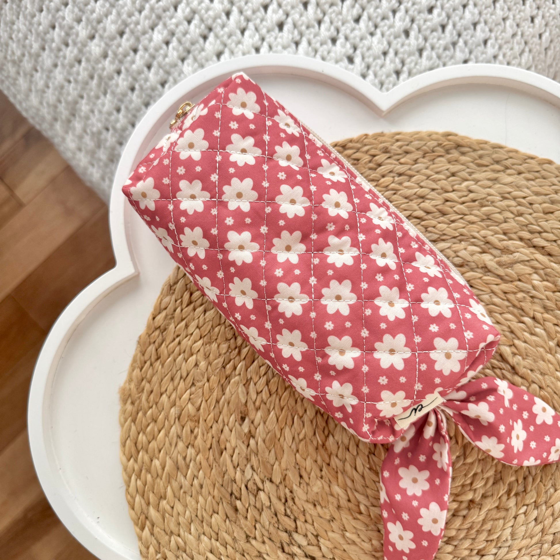 Trousse (marguerites fuchsias)