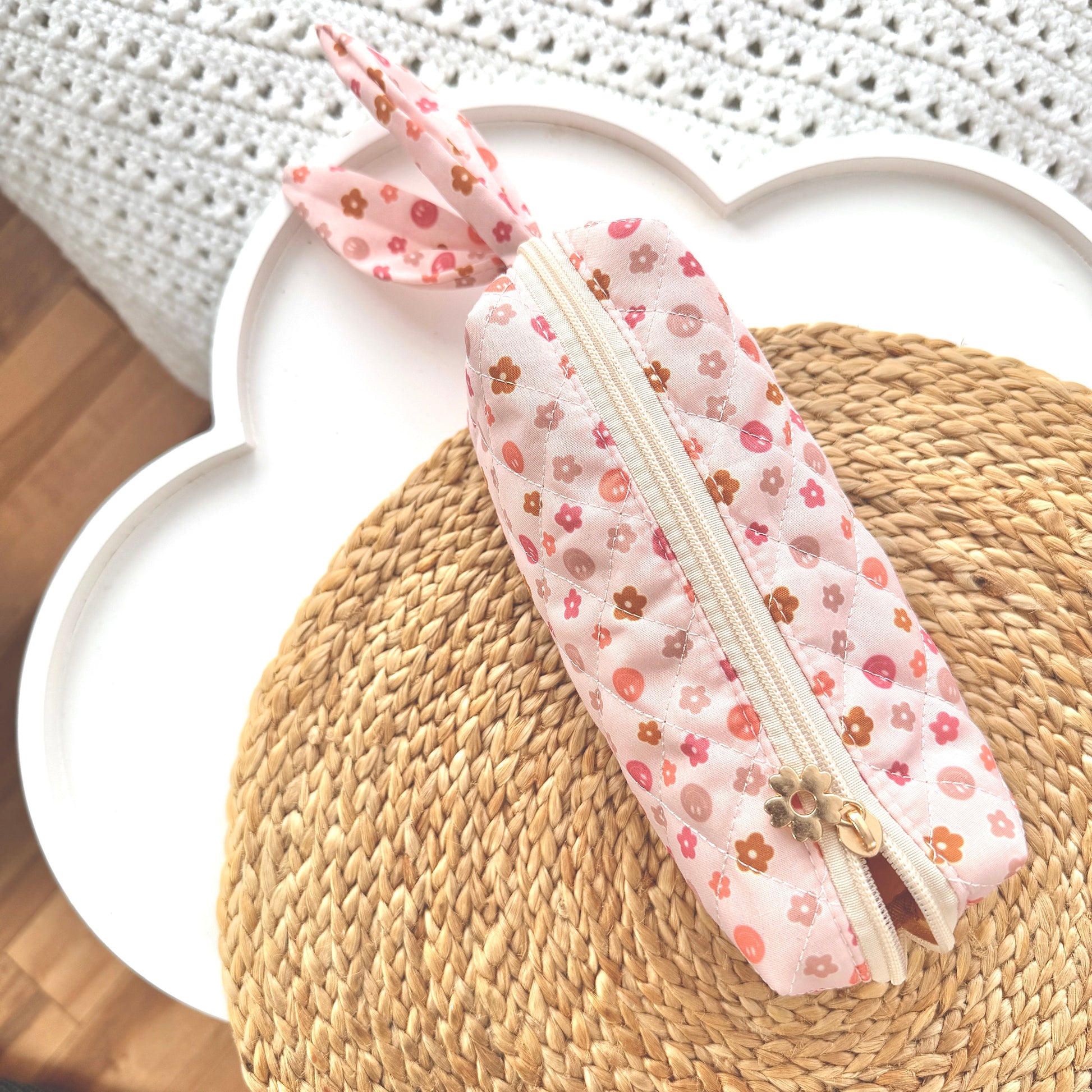 Trousse (Sourires et fleurs neutres)